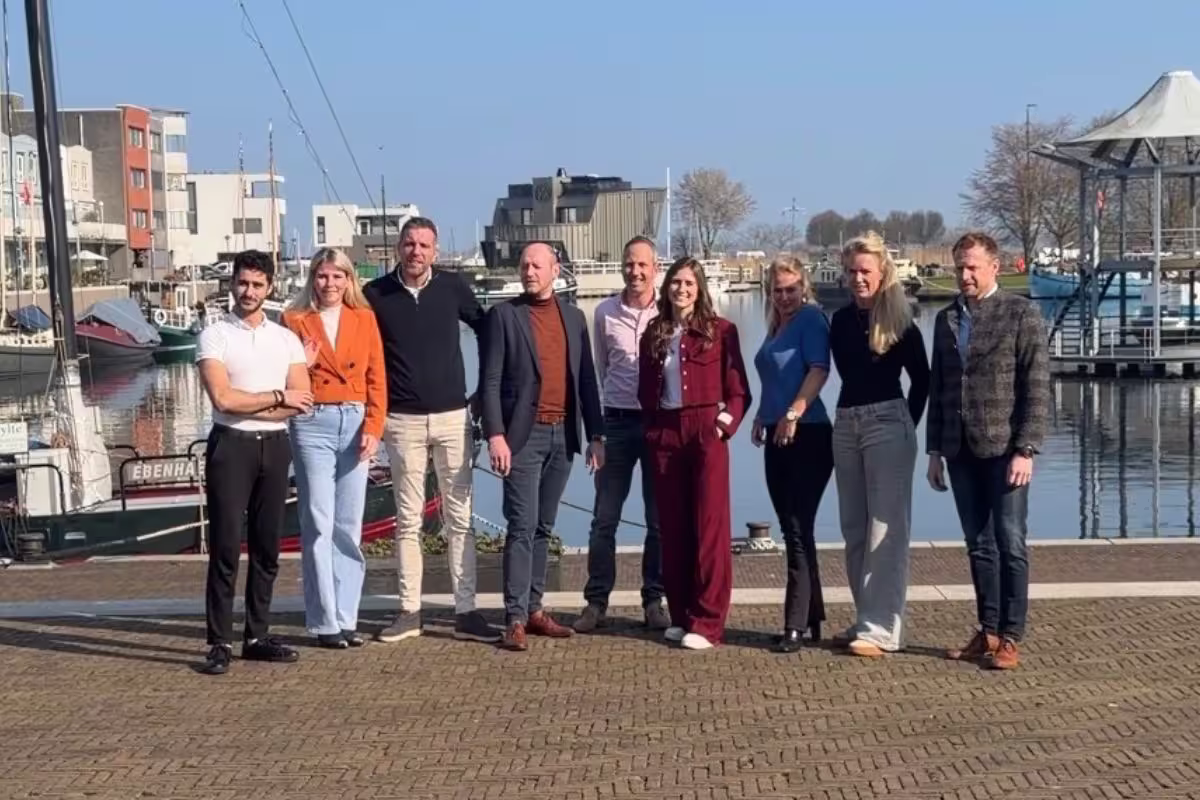 Het team van Makelaarschap in Elburg staat klaar om te helpen bij jullie volgende stap.